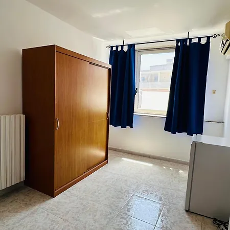 Giorgia 莱韦拉诺